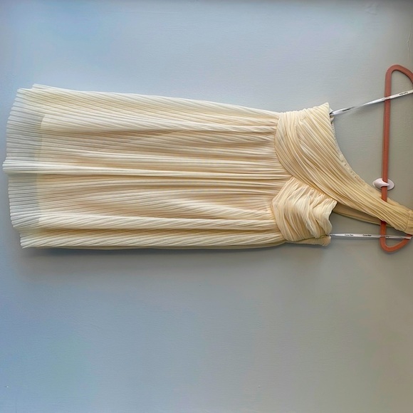 Stunning evening CK dress - Picture 1 of 4